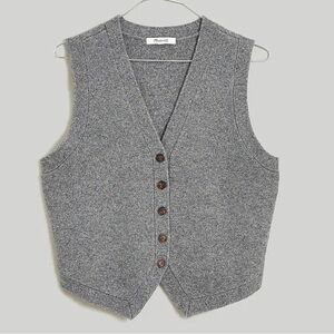 Madewell v neck button front sweater vest, Size M, NWOT